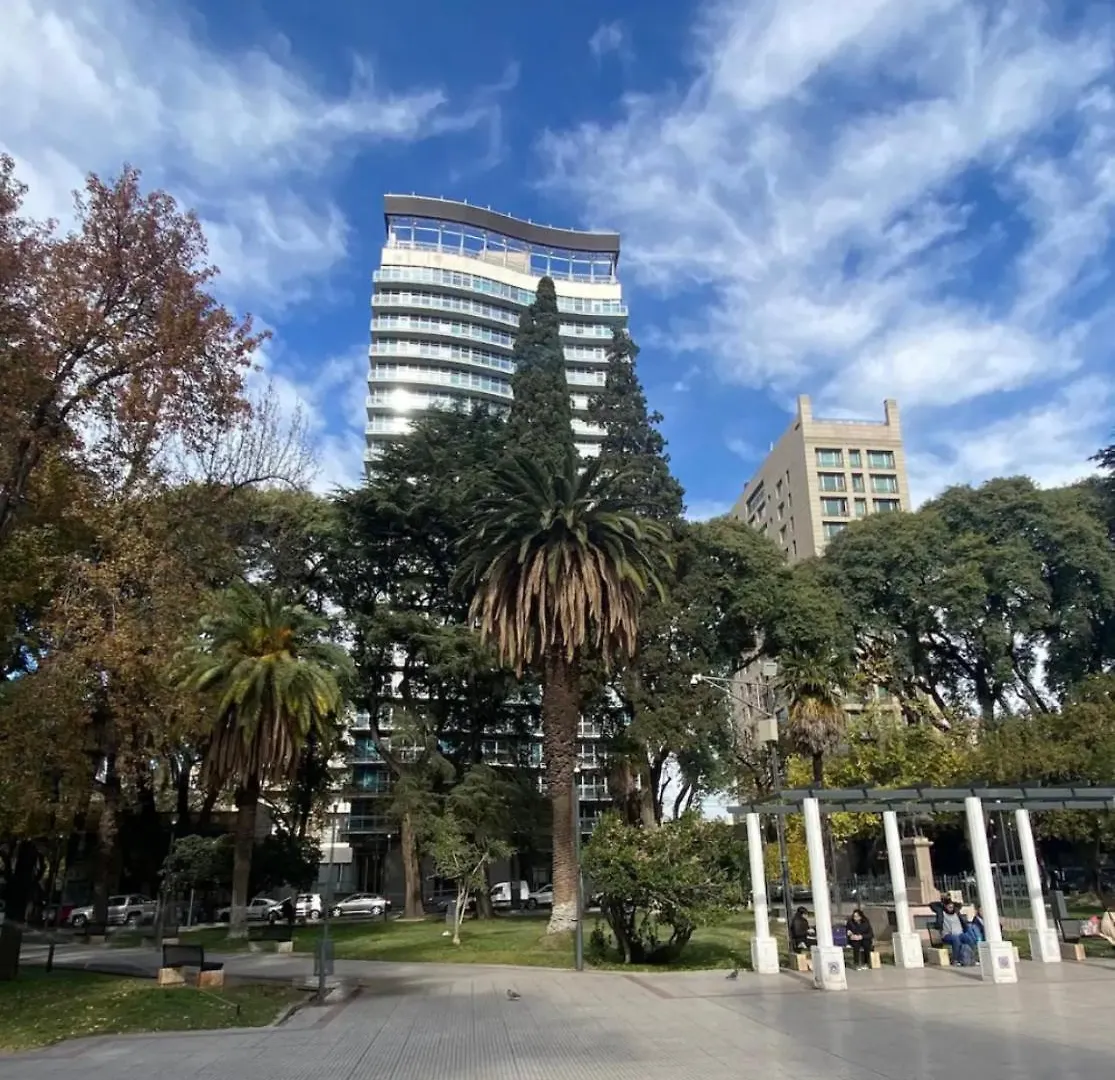 Mendoza Suites 4 0*,  الأرجنتين